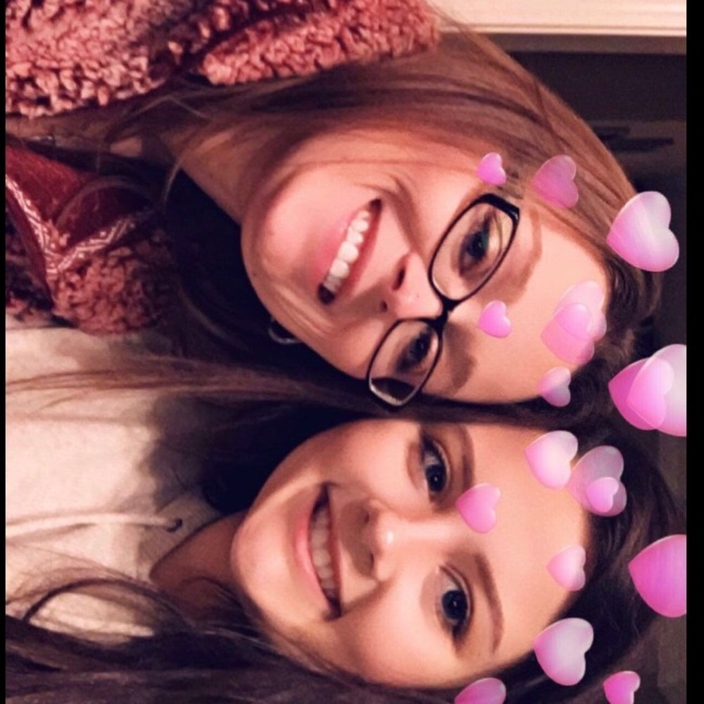 Meet your Posher, Alyssa